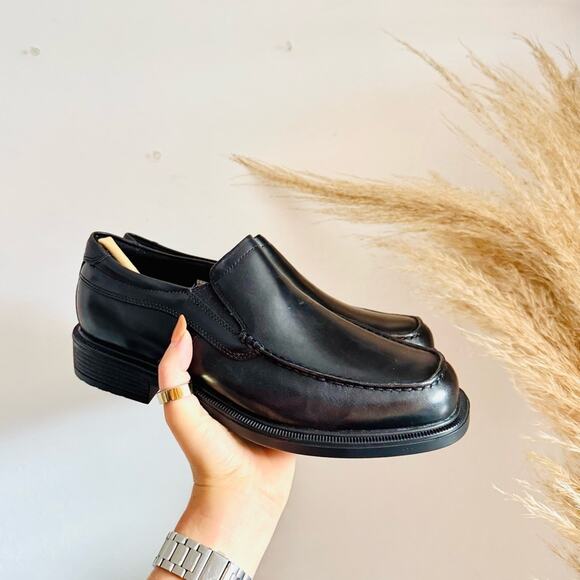 MENS NEW ROCKPORT Black Leather Rubber Slip On Work Casual Loafers Shoes 7.5 main image 8